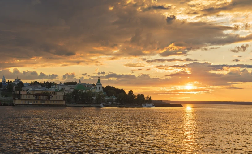 Чебоксары, закат солнца на Волге