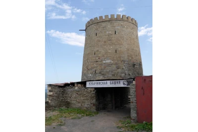 Оборонительная башня в Кубачи – фото достопримечательности вы увидите на экскурсии