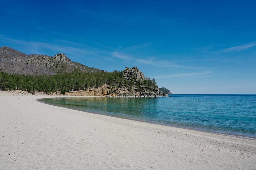 Бухта Песчаная, озеро Байкал