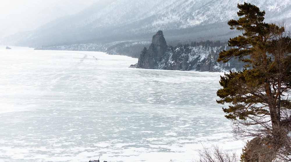 Бухта Академическая