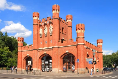 Королевские ворота – фото достопримечательности вы увидите на экскурсии