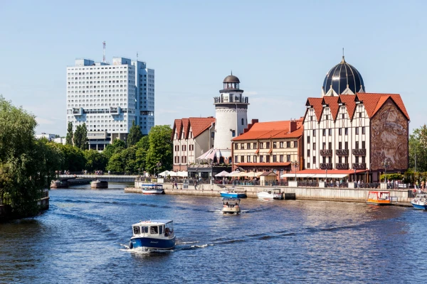Рыбная деревня с воды