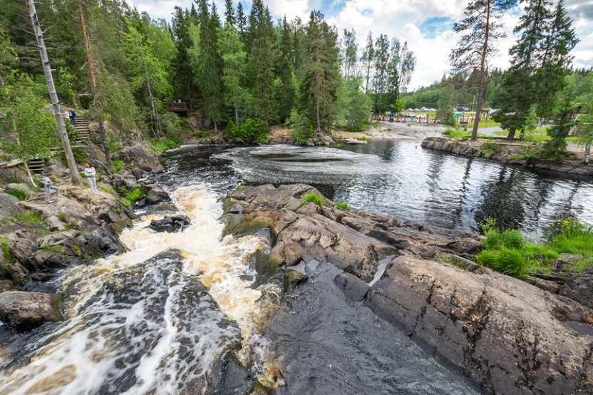 Водопад Ахвенкоски в Карелии
