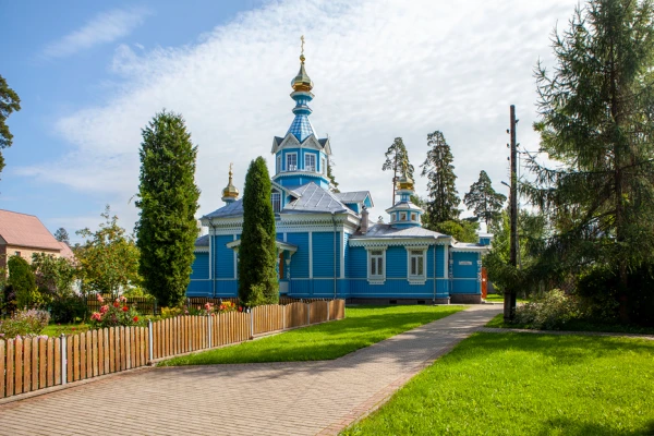 Ленинградская область, посёлок Сиверский, Церковь Петра и Павла