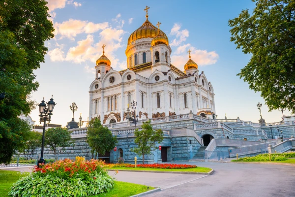 Москва, вид на Храм Христа Спасителя
