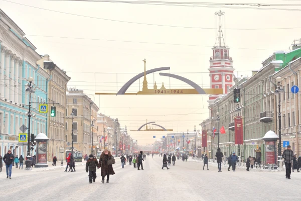 Тематическая автобусная экскурсия «По Дороге жизни» фото