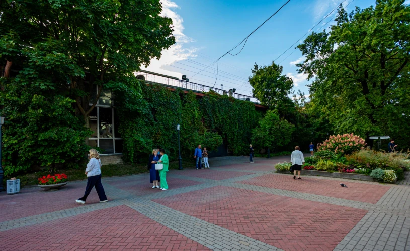 Куда сходить и где погулять в Санкт-Петербурге осенью