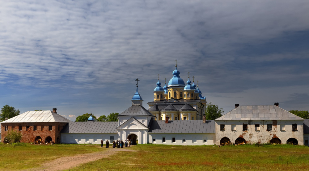 Коневский Рождество-Богородичный мужской монастырь Коневский Рождество-Богородичный мужской монастырь - фото №5