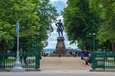 Петровский парк – вы увидите на экскурсии Петровский парк – фото достопримечательности вы увидите на экскурсии
