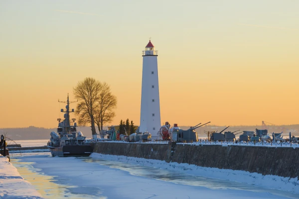 Экскурсия в Кронштадт + Музей-макет фортов фото