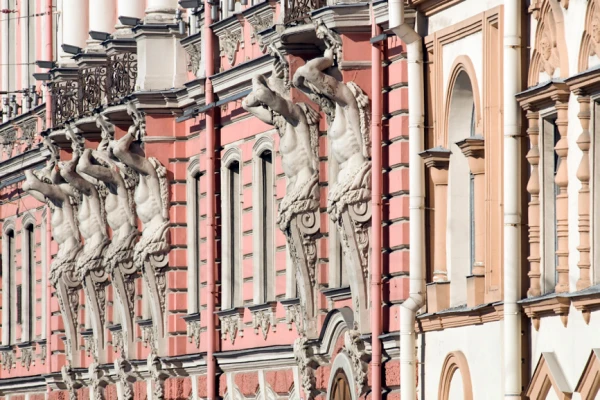 Санкт-Петербург, фрагмент фасада дворца Белосельских-Белозерских