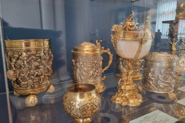 Экскурсия в бриллиантовую кладовую Эрмитажа фото