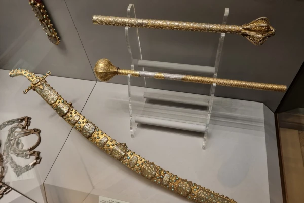 Экскурсия в бриллиантовую кладовую Эрмитажа фото