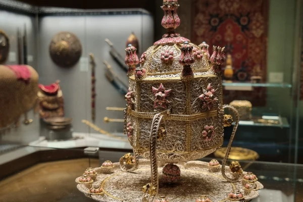 Экскурсия в бриллиантовую кладовую Эрмитажа фото