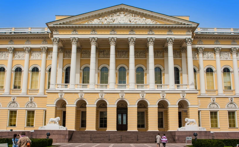 Санкт Петербург: куда сходить и что посмотреть