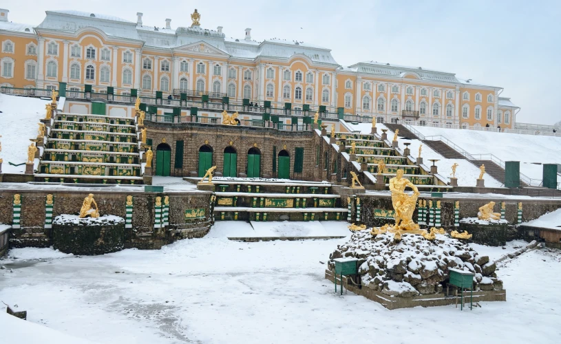Куда сходить и что посмотреть зимой в Санкт-Петербурге 