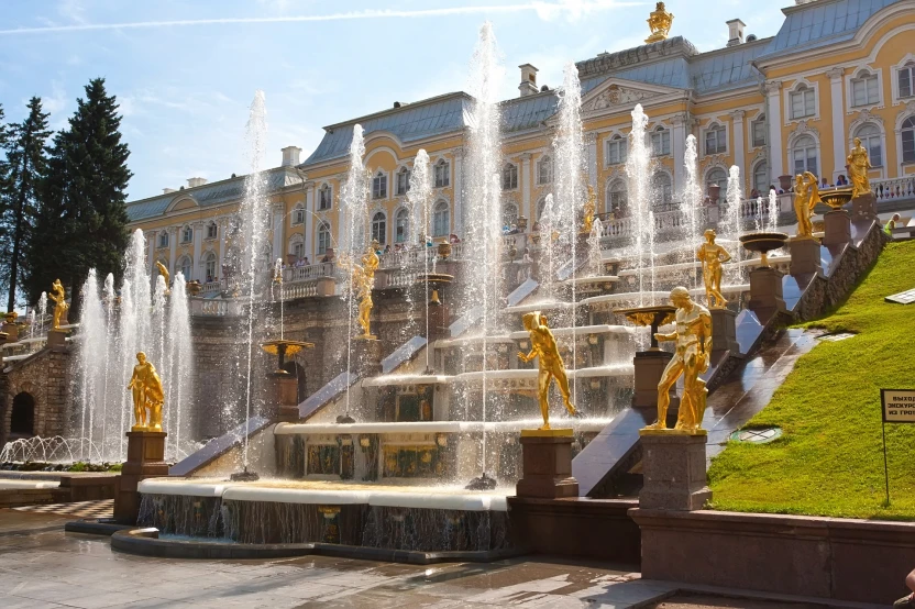Фонтаны в Петродворце