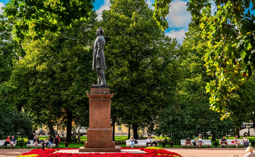 Санкт Петербург: куда сходить и что посмотреть