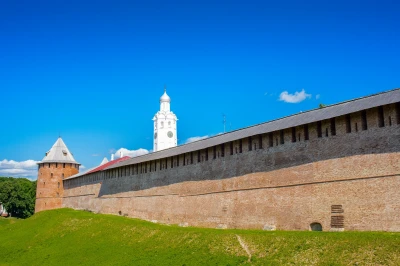 Новгородский кремль – вы увидите на экскурсии Новгородский кремль – фото достопримечательности вы увидите на экскурсии