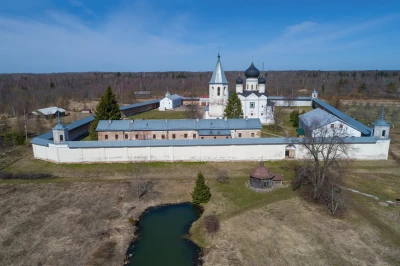 Свято-Троицкий мужской монастырь – фото достопримечательности вы увидите на экскурсии