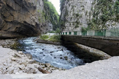 Юпшарский каньон – фото достопримечательности вы увидите на экскурсии
