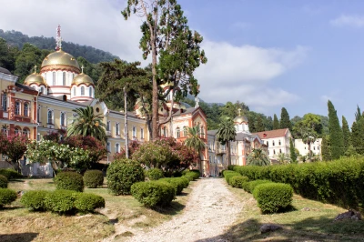Новоафонский монастырь – вы увидите на экскурсии Новоафонский монастырь – фото достопримечательности вы увидите на экскурсии