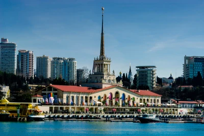 Морской вокзал – фото достопримечательности вы увидите на экскурсии