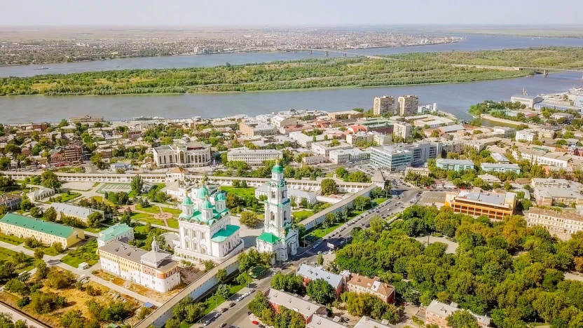 Астрахань, вид на кремль
