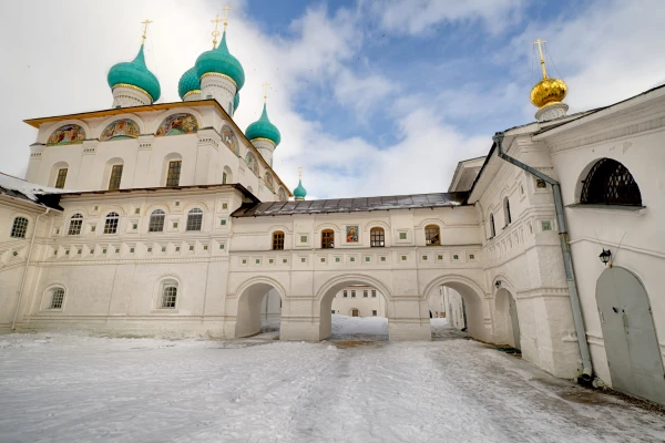 Автобусная экскурсия в Толгский монастырь фото