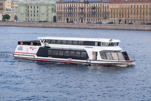 Завтрак на Неве на электросудне фото